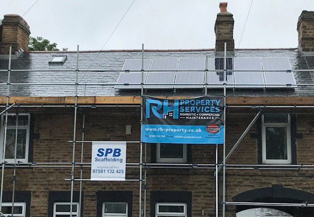 Roofing work image